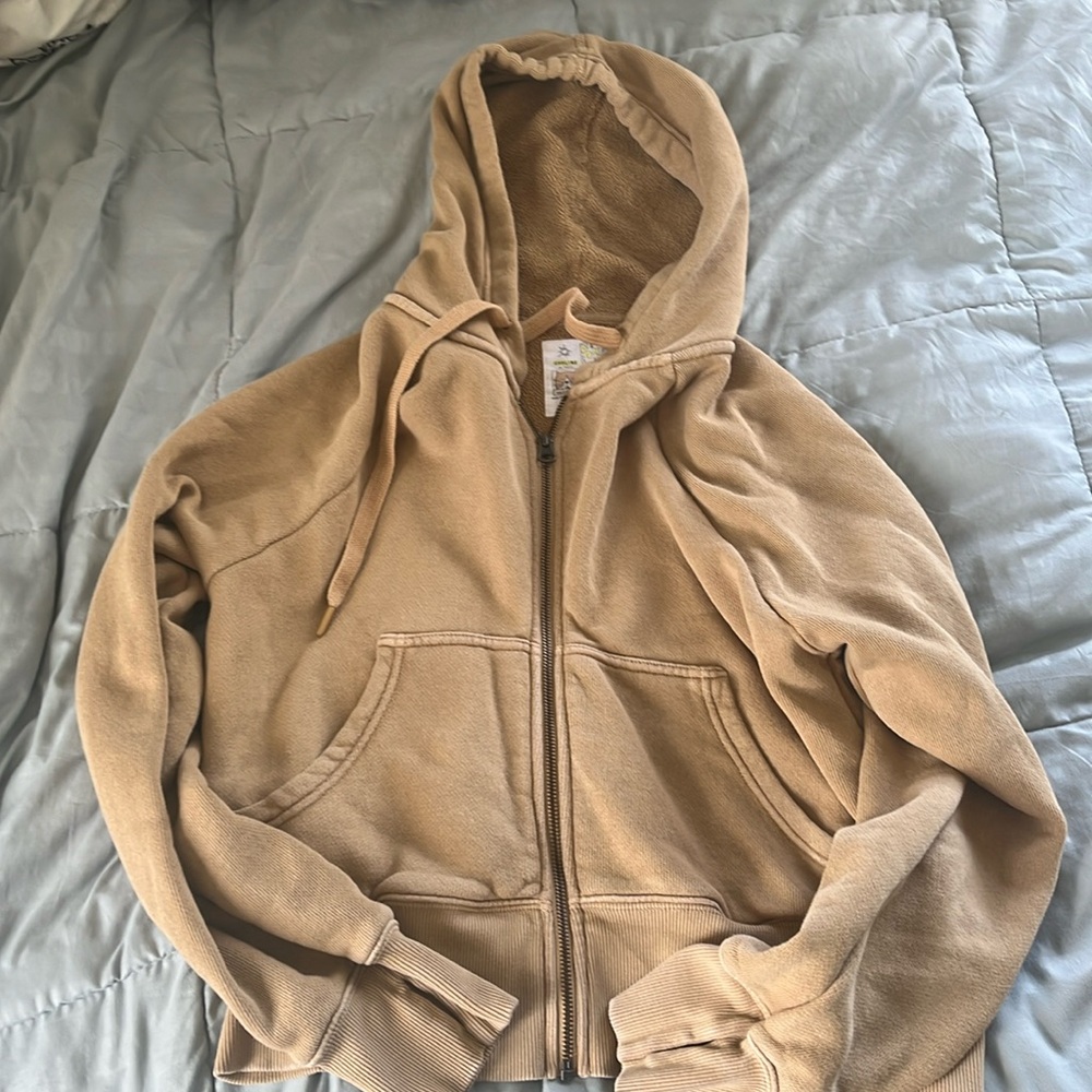 Tan zip up hoddie
